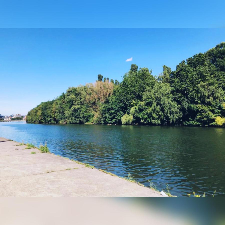 Au Logement Mosan Namur Luaran gambar