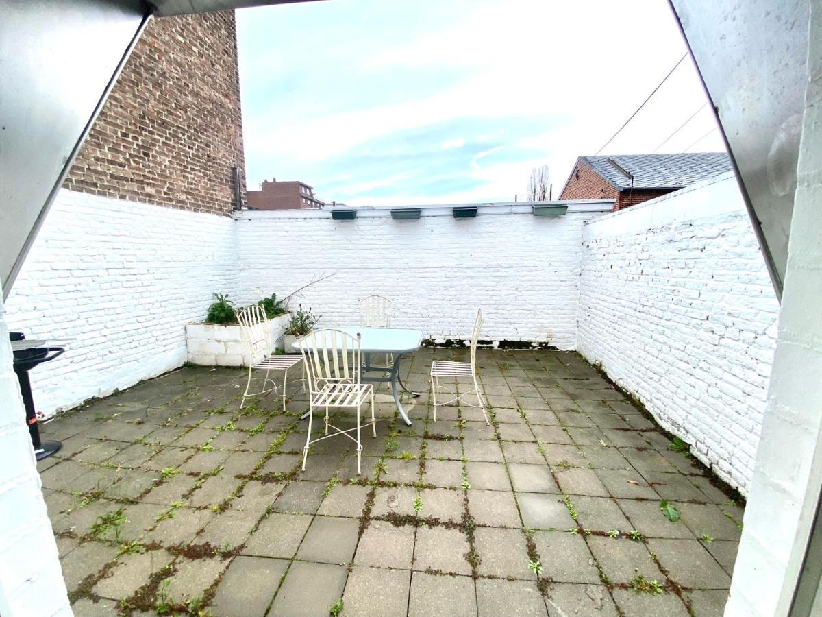 Au Logement Mosan Namur Luaran gambar